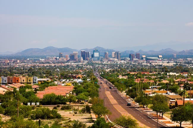 Uniform Services and Rentals in Arizona for Automotive, Healthcare, Hospitality, Retail and More